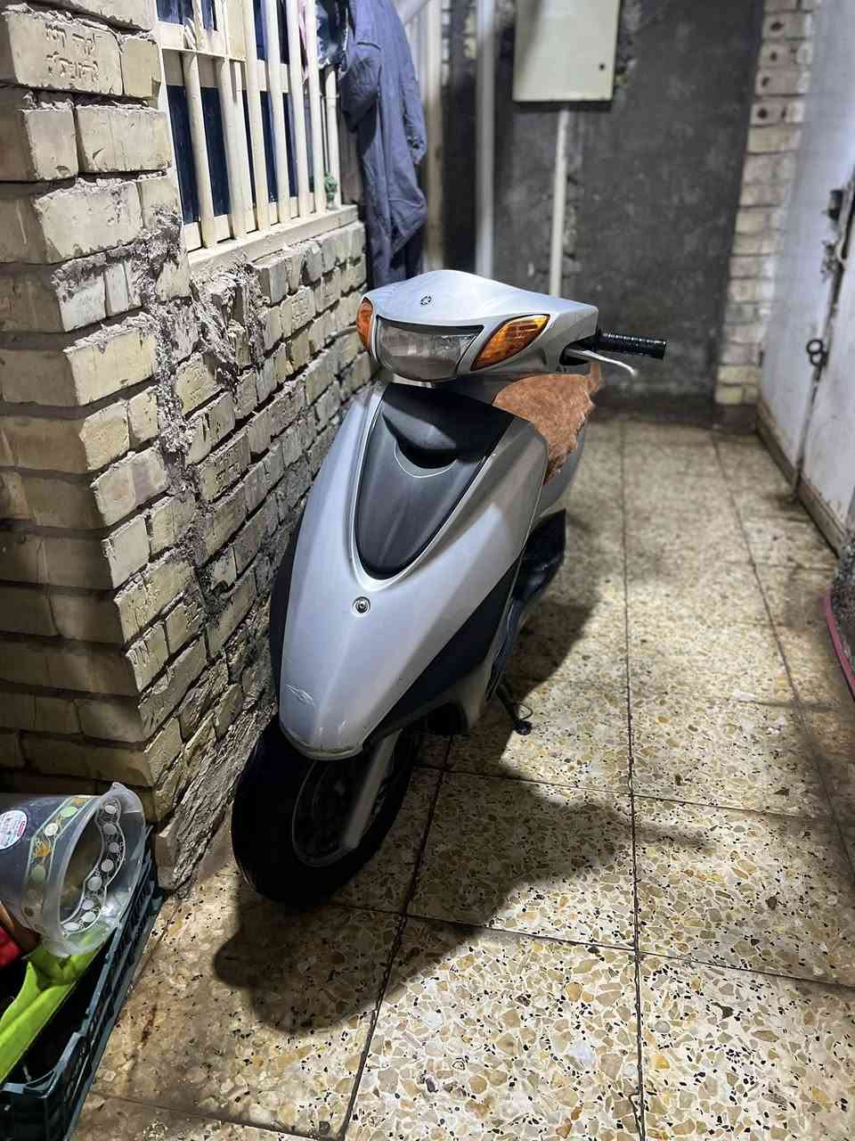 السلام عليكم  مثل ماجاي اتشوفون دراجه الكزز شرط كفاله عامه الدراجه تأخذها تترحملي عليها اخون الدراجه فول نضافه برغي مامفتوح بيهه اكتب سعر يجك خاص ملاحضه مكاني بغداد


**إذا كنت صاحب هذا الإعلان وتريد حذفه لأي سبب، رجاءا أرسل رسالة إلى الدعم الفني**