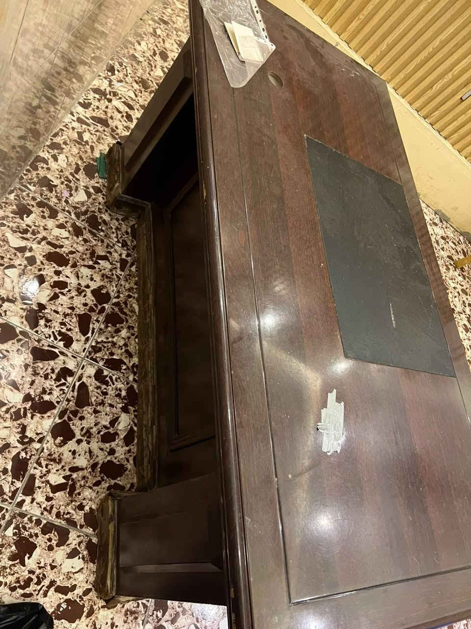 السلام عليكم من رخص الادمن عندي ميز للبيع سعر 100 الف وبي مجال بسيط


**إذا كنت صاحب هذا الإعلان وتريد حذفه لأي سبب، رجاءا أرسل رسالة إلى الدعم الفني**