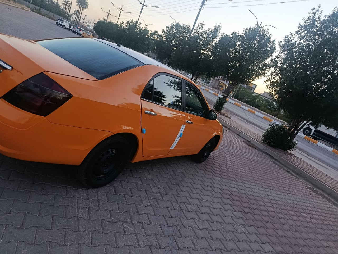 سلام عليكم جيلي موبل محوره كير مكينه كامري ابو جف جديد محوره رقم بغداد نكليزي سنويه لحد 2028 هيه وغرامه مصفره مشط جديد صدر جديد تخم تايرات جديد تبريد ثلج كهربائيات كله شغاله لايتات زنون سياره مابيه لا ضربه ولا خياس سعر 52 بيه مجال عنوان ديالى خانقين ***********
