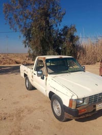 هايلوكس • قير ٥ • رقم صلاح الدين