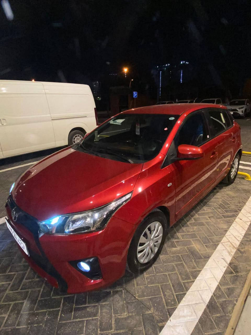 تۆیۆتا یارس 2015 گێر ئۆتۆماتیک خلیجی 
89 هەزار کم ڕۆشتووە 
سیارە تابلئی جوانەو هیچ مەسروفئکی تیانیە
یەک جملخی بۆیاخەو بئناو گرتن
چوار شوێنی ساردی بچوکی هەیە 
بەجوانی و پاکی ماوەتەوە 

سعر : لە کۆمێنت داوای بکە ڕاستەوخۆ بۆت دێت 🤖 

گێر و مەکینەی بەشەرت.
هیچ کێشەیەکی تێدا نییە 

ژمارەی خاوەنەکەی 
***********
وەتسئاپ
