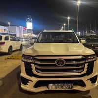 لاندكروزر GXR • ٢٠٢٤ • ماشيه ٥٢٠٠٠