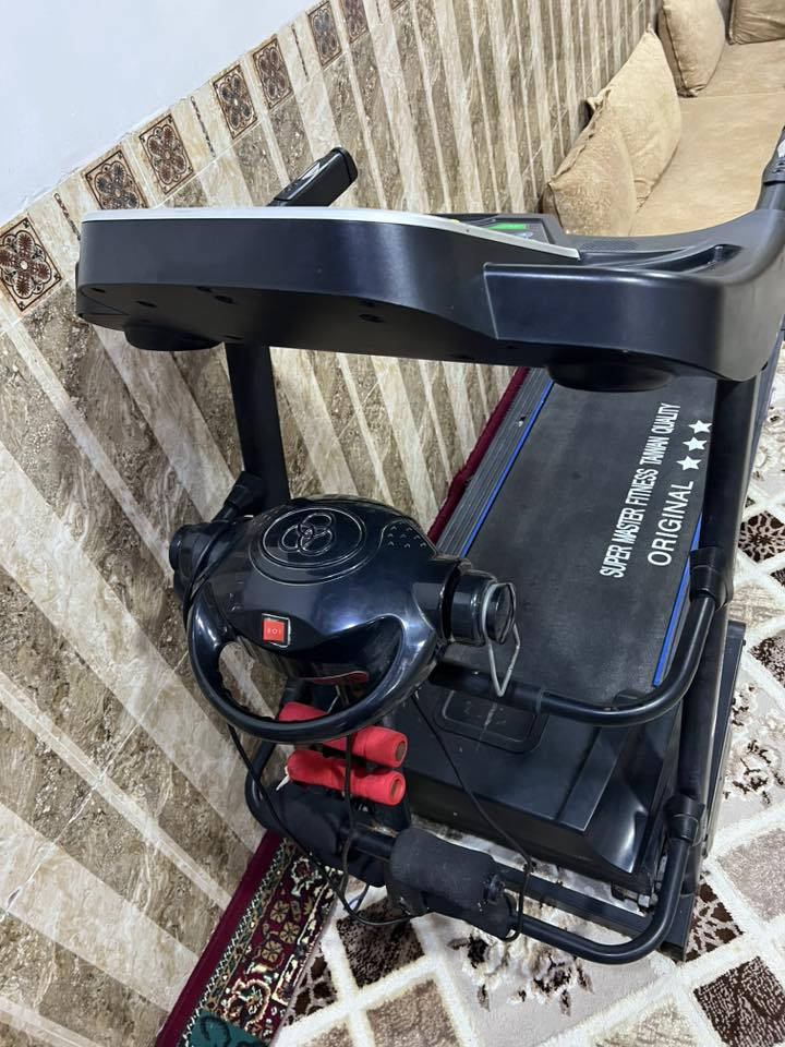 جهاز جري سرعه 180 جبلي شغال هزاز بطن شغال. جهاز آخو جديد سعر 350 وبي مجال مكاني برطله


**إذا كنت صاحب هذا الإعلان وتريد حذفه لأي سبب، رجاءا أرسل رسالة إلى الدعم الفني**