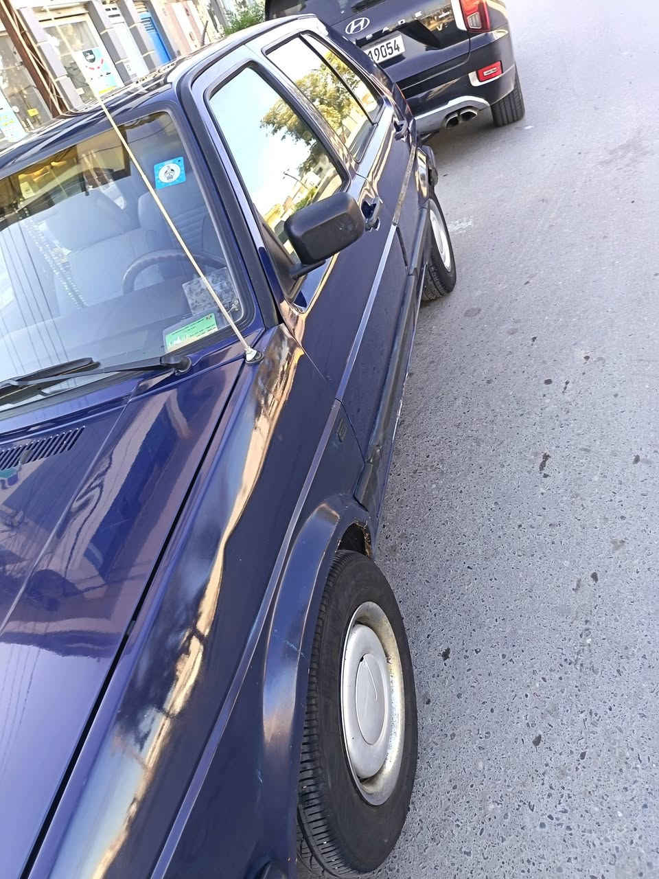 متوفر للبيع سيارة كولف موديل 1991 بحالة جيدة 👍

🔹 رقم إنكليزي
🔹 اللون: نيلي
🔹 طخم تايرات جديد 🛞
🔹 التبريد شغال على السويج ❄️
🔹 صبغ قطعة وحدة فقط
جاملغ يسار
🔹 السيارة باسمي (نقل ملكية مباشر)
🔹 سيارة بلادي 🇮🇶

(((((((سعرها 38)))))))

للاستفسار اتصل ع الرقم   ***********
