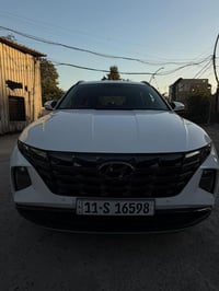 للبيع فقط توسان 2024 (خليجي ) ماشية 42 الف  رقم بغداد باسمي  مواصفات ا...