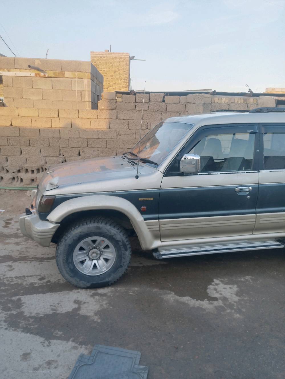 باجيرو جاهزه كفاله مكينه وكير بلا دي  سعر 50 وبيها مجال ميسان ***********
