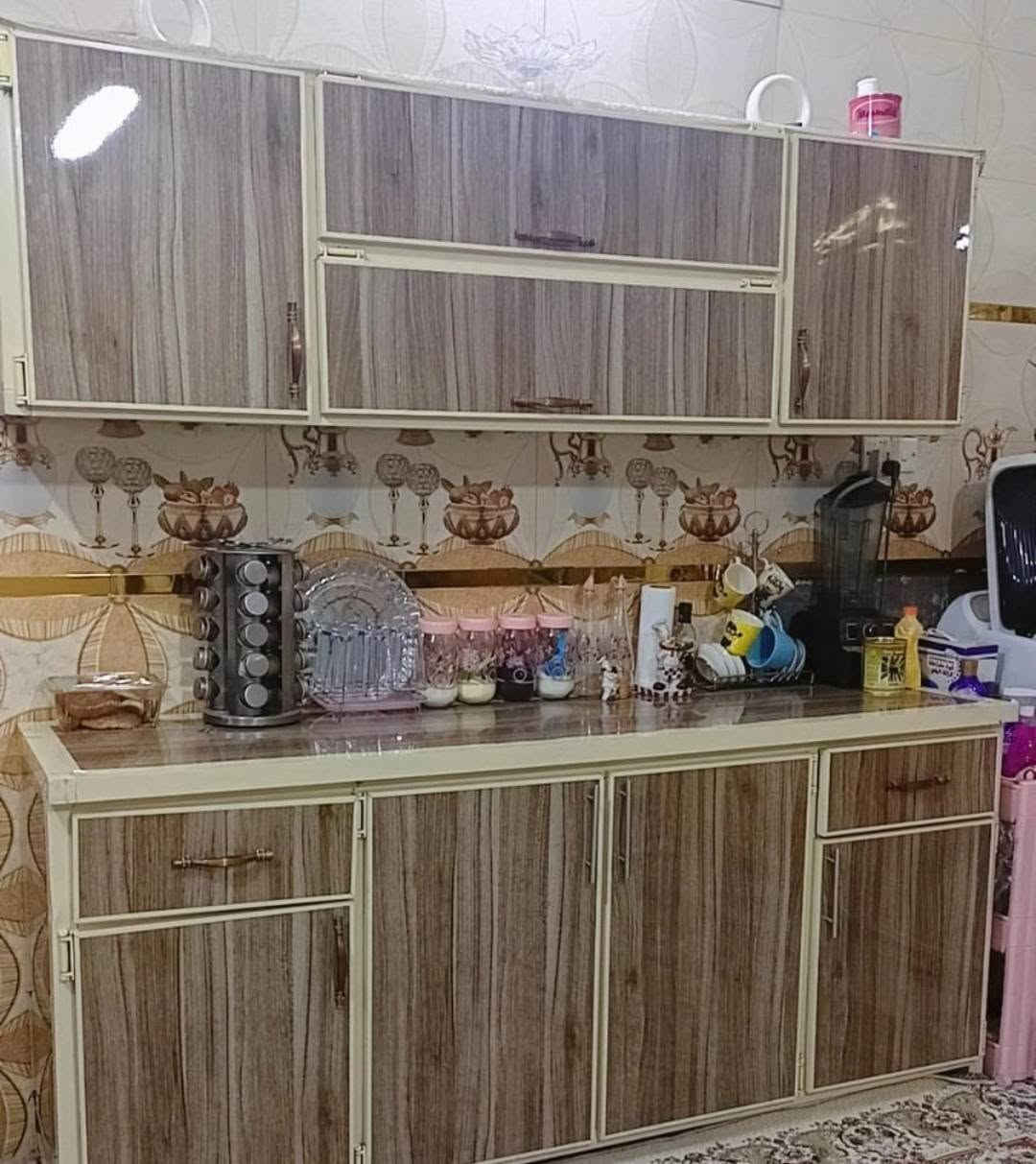 اسلام عليكم
كاونتر وسنك مرمر بس بي كسر بصفحه مخلي على مكان الكسر تأشير بالصورة العنوان البياع شارع عشرين هاتف ***********
