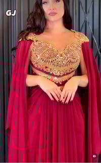 فستان • ملبوس مره • قياس ٤٢