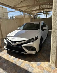 كامري هايبرد • ٢٠٢٣ • حادث خفيف