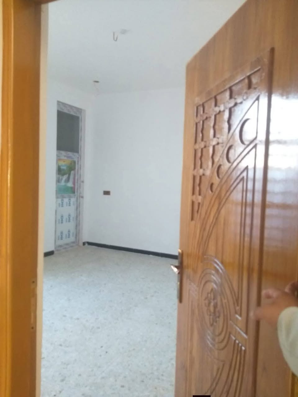 بيت للبيع مساحه 340 متر  طابو زراعي سند 25
موقع بابل المدحتيه حي بابل الزراعي خلف مطعم تاج محل
200 متر عن الشارع العام هاشمية حمزه الغربي خدمات كامله بناء حديث سنه 2024
صب كونكريت بناء طابوق 
يحتوي على .... 
استقبال 
صاله 
مطبخ حار وبارد
غرف عدد2 
خدمات صحيه 
للاستفسار
***********
