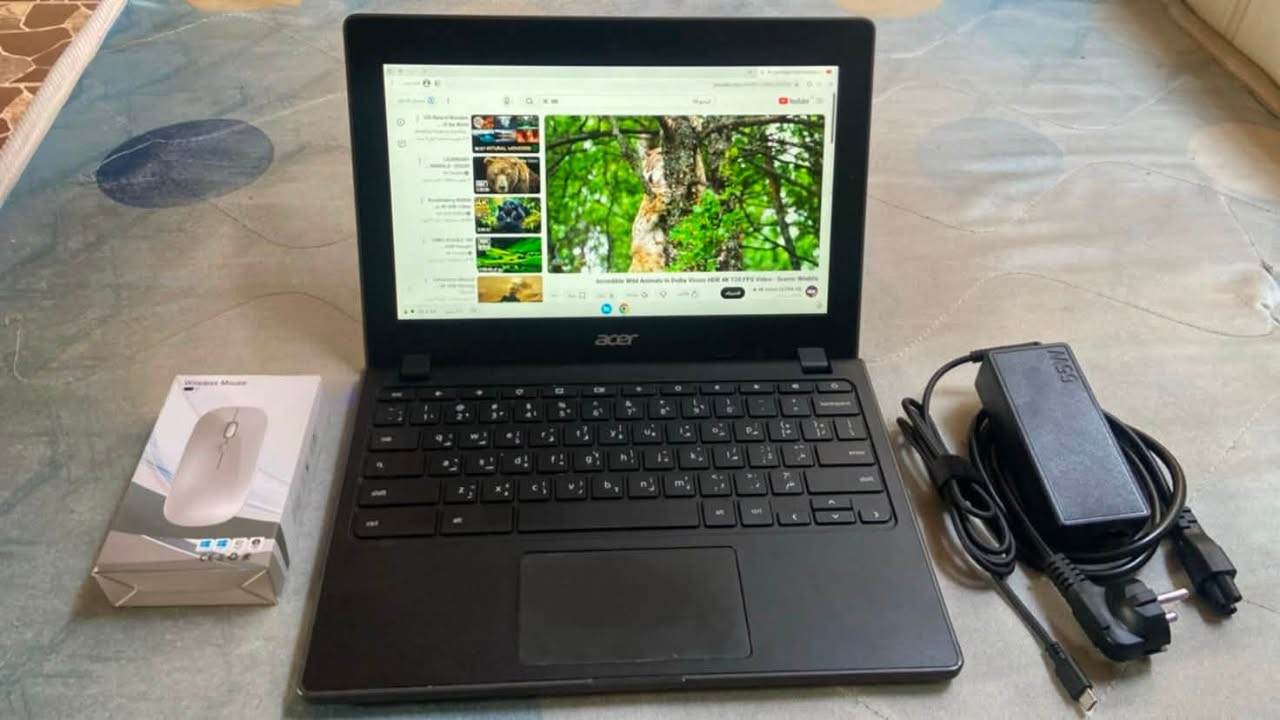 نظام التشغيل: Chrome OS.المعالج: Intel Celeron أو Intel Core i3 / i5 / i7.الذاكرة العشوائية (RAM): تتراوح بين 4 إلى 8 جيجابايت.التخزين الداخلي: يعتمد على الذاكرة السريعة eMMC أو SSD بسعة تتراوح بين 32 إلى 128 جيجابايت.الشاشة: عادة ما بين 11.6 بوصة إلى 14 بوصة وبدقة عالية HD أو FHD.لوحة المفاتيح: تدعم الكتابة باللغة الإنجليزية (مع إمكانية إضافة ملصقات أو تحويل لغة الإدخال في النظام).البطارية: يتراوح عمرها بين 8 إلى 12 ساعة حسب الاستخدام.هذا الجهاز لكي تسجل الدخول تحتاج حساب gmail لتسجيل الدخول الملحقات شاحن 🔌 +ماوس اصلي +حقيبة لابتوب ………………
الجهاز نظيف —————
لا يوجد توصيل ————
العنوان بغداد الدورة المكانيك —————
التواصل والاستفسار يرجى مراسلتي عبر الصفحة الرسمية 
*********** وتساب متوفر حاليا
