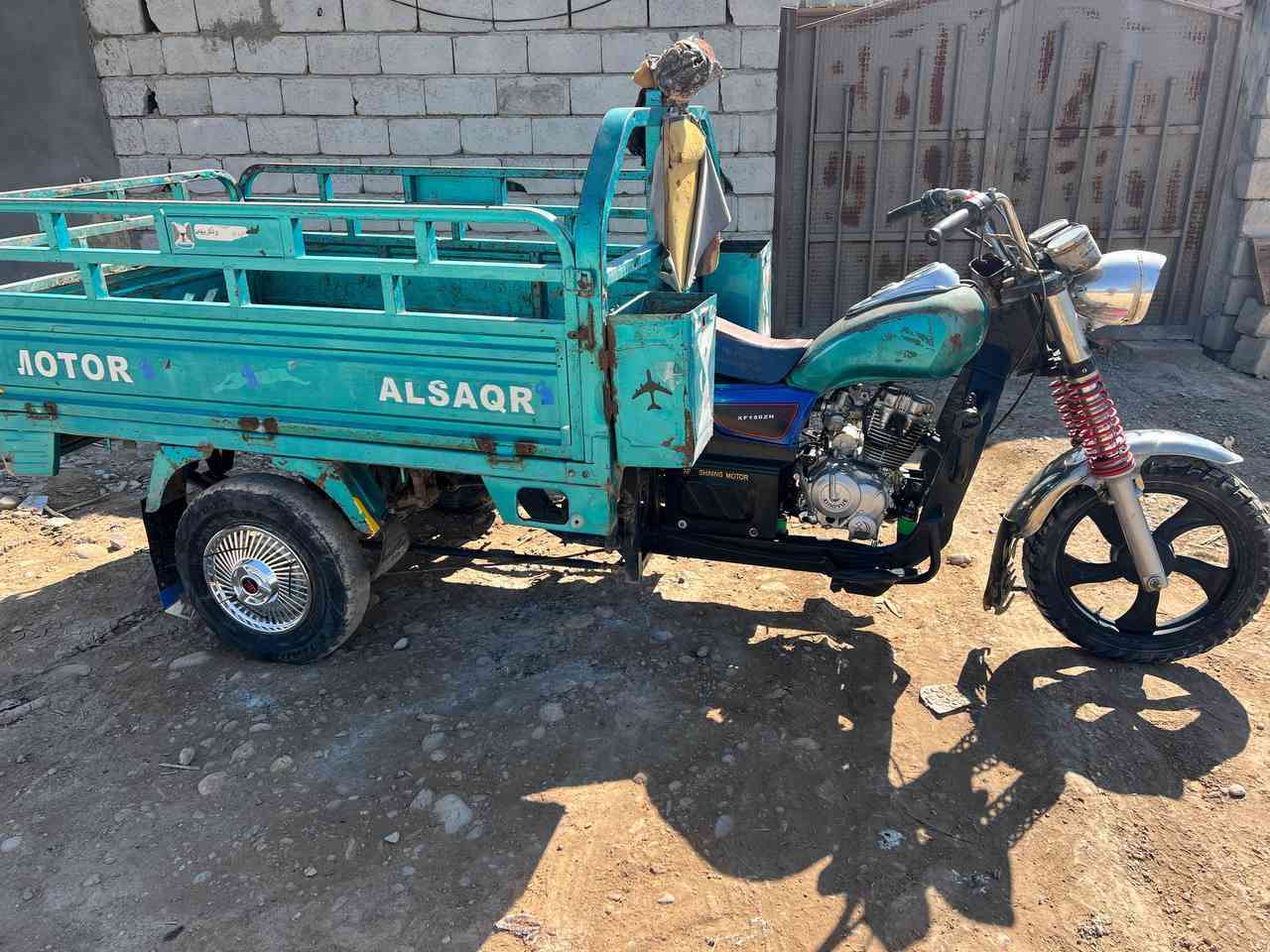 ستوته للبيع   مديل ١٨ محركه ٢١  أوراق كامله السعر ٩٥٠ وبيه مجال بسيط الشراي يتصل مكان تقاطع القدس*********** او مراوس شعدك نزل لون ابيض
