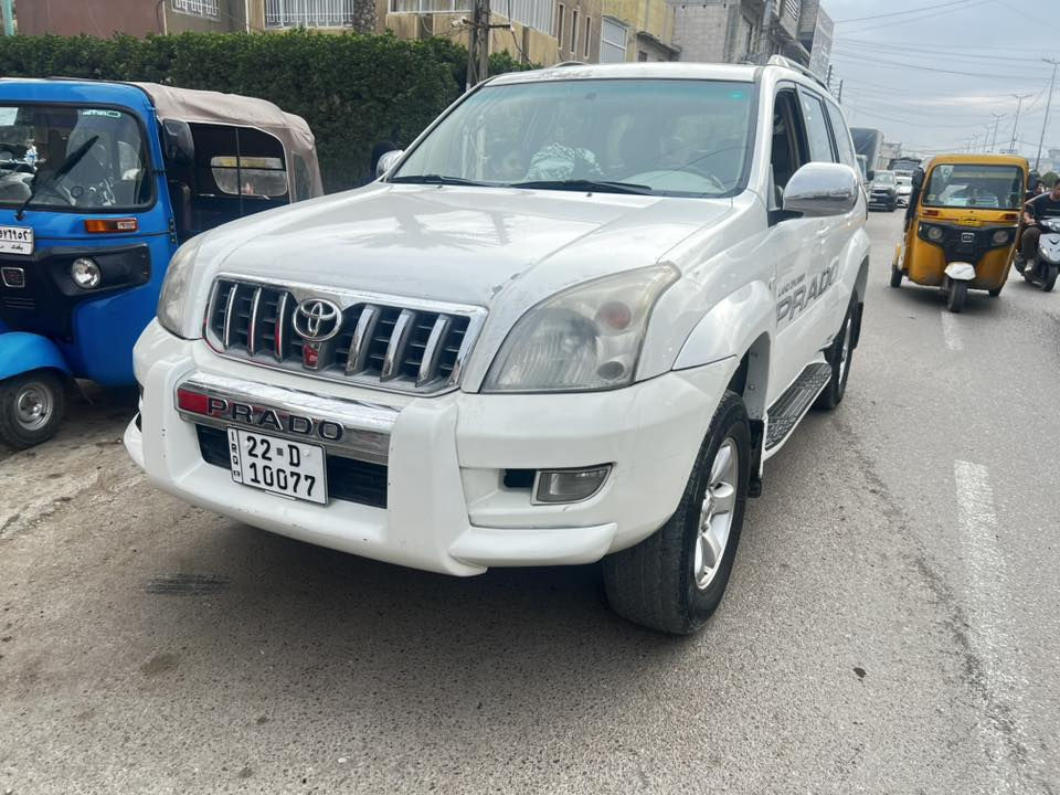 برادو 2008 
4 سلندر 7 راكب 
سياره خير من الله وين ماتريد شغل واطلع منظومه غاز داخلها تغليف جديد 
الضرر فقط قطعه واحده صبغ 
رقم اربيل الجديد 
سعرها 149 بيهه مجال قليل ابو ال140 لاتخابر 
مكان السياره الشعب 
*********** 
موجود بالفيس والخط مفتوح
