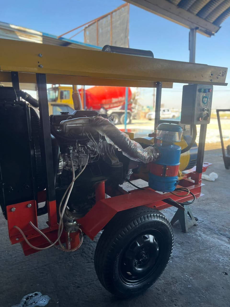 سلام عليكم
مولد كيه 2701 لا صرف وله بخار
راس تواليد 30كيفي ثري فيز
سعر 16 ورقه
***********
***********
مكان بغداد
