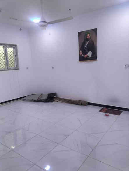 السلام عليكم ورحمه الله وبركاته 
#فرصه #سكنيه #مناسبه 
#بيت #في #مجمع #بوابه #المثنى #للبيع 
#البيت #جاهز #حاليا #لسكن 
#مساحه 200متر 
غرفتين وصاله ومطبخ وبراني وصحيات داخليه خارجيه وكلدور 
بصف الركن 
علما البيت مطلوب إلى المصرف العقاري 105
تسديد شهري 500
بيت تشطيب شخصي من سيراميك وغيرها 
الاستفسار أكثر اتصل على الرقم التالي واتساب بلس 
***********
***********
من لديه الرغبه بعرض عقار نوفر لكم المشتري بقرب وقت ممكن مكتب البيع السريع للعقارات 
مطلوب بيوت في المجمعات السكنية للبيع دوح أو البركه ابن يقطين
