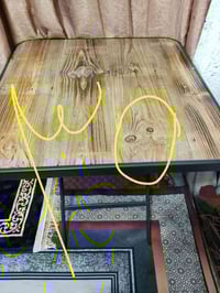 السيديه • طاولة