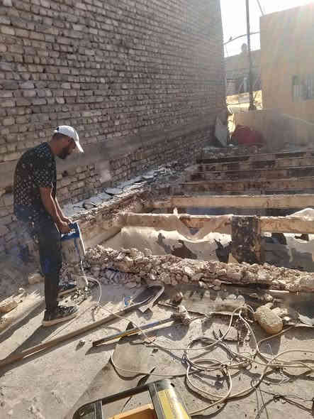 كادر تفليش سقوف جدان أرضيات قلع كاشي شتايكر تفليش كاصوصه صب  رباطات درج بيتونه ستار تكشير سيراميك حمام مطبخ قفاز ارضيه حادله ارضيه  رقمي وبي ***********
من رخصة الادمن السلام عليكم يوجد كادر عمال لتنظيف البيوت ويوجد كادر لتفليش البيوت ويوجد كادر لصب يدوي وصبت نظافه وصىب رباط وتصليط صطح ويوجد كادر لقلع السيراميك والكاشي والشتايكر ويوجد كادر لحدل القطع وتخيل سبيس ويوجد كادر لتصعيد المواد كافه 
***********
