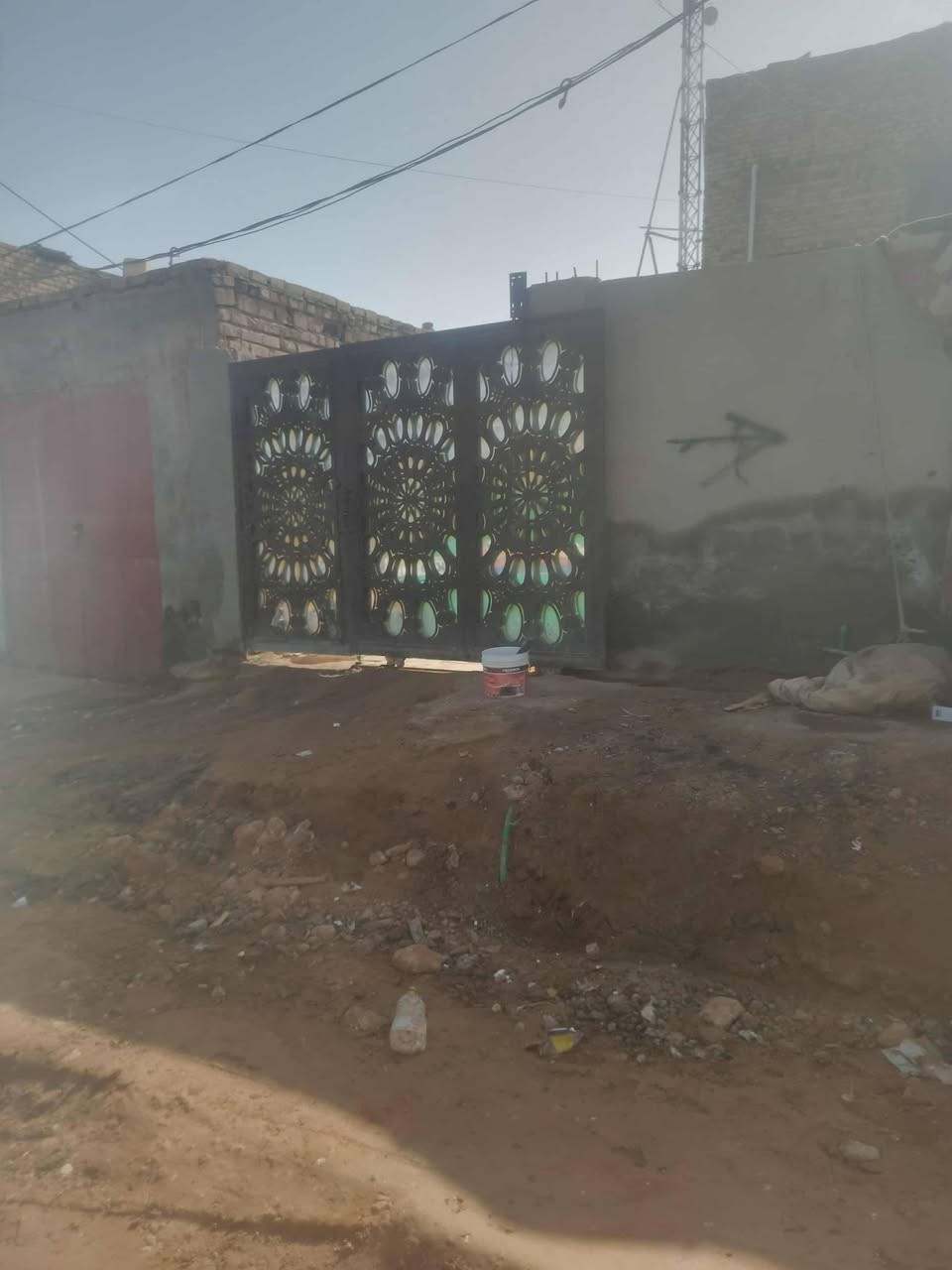 بيت اوقاف 200 م جلبيه خلف جامع شاكر هندس 3غرف وصاله وستقبال *********** بي وتساب
