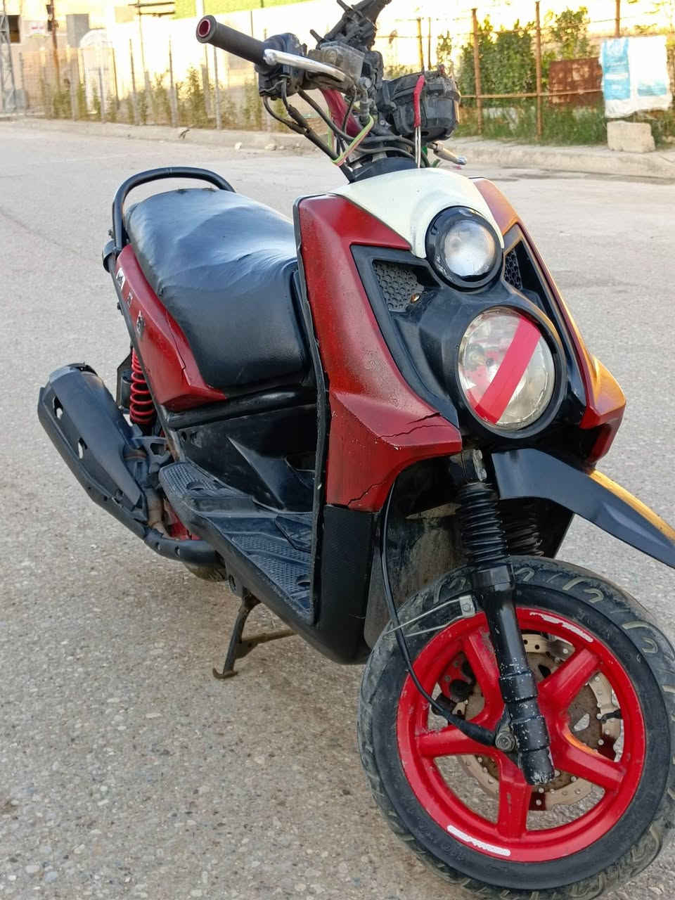 رحمه لواديك رحمه الواديك افتهم اني شحاجي يلا تخابرني وتجي
السلام عليكم سكنس جبلي للبيع دراجه مفوله لاخر حبايه شغاله كلهاا كهربائيات بريكات قامجيات تايرات جدد الدراجه عباره عن شغل وروح بيها وين متريدد
نكره سلف تشتغل من الصباحيات نكره تشتغل 

ملاحضه الدراجه لونها اسود وصابغها احمر للجماليه وبيعا ضربه خفيفه بل كفر الامامي مثل ما موضح بل صوره 
والعداد اكتروني مرا يشتغل مره لا اخر مره طفه بعد ما اشتغل اوراقها ما وياها ضايعات 

لا تجيلي وتكلي هاي شنو وهاي شنو نفس ما شفت الي بل صوره وضحت
السعر 950 وبيها مجال رقم موبايل ***********
مكاني بغداد شعب
