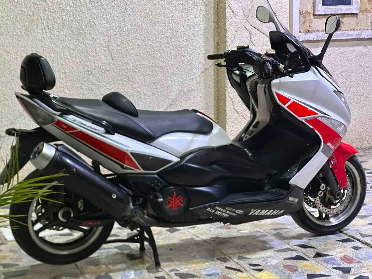 السلام اعليكم TMAX 2011 خمسيني اصل ❗️السعر 29 $
دراجه كفاله ❗️
نضافت الكفر ٨٠٪❗️
قباقت عنابير رياضيه ❗️
يدات سكليتر رياضي❗️
يدات بريك رياضي ❗️
ممشه الدراجه 59 km ❗️
مكاني /بغداد العبيدي شهداء الثالثه ❗️
رقم/*********** متواجد
