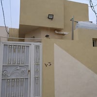 شارع المطار القديم • ١٠٠م • غرفة وصالة