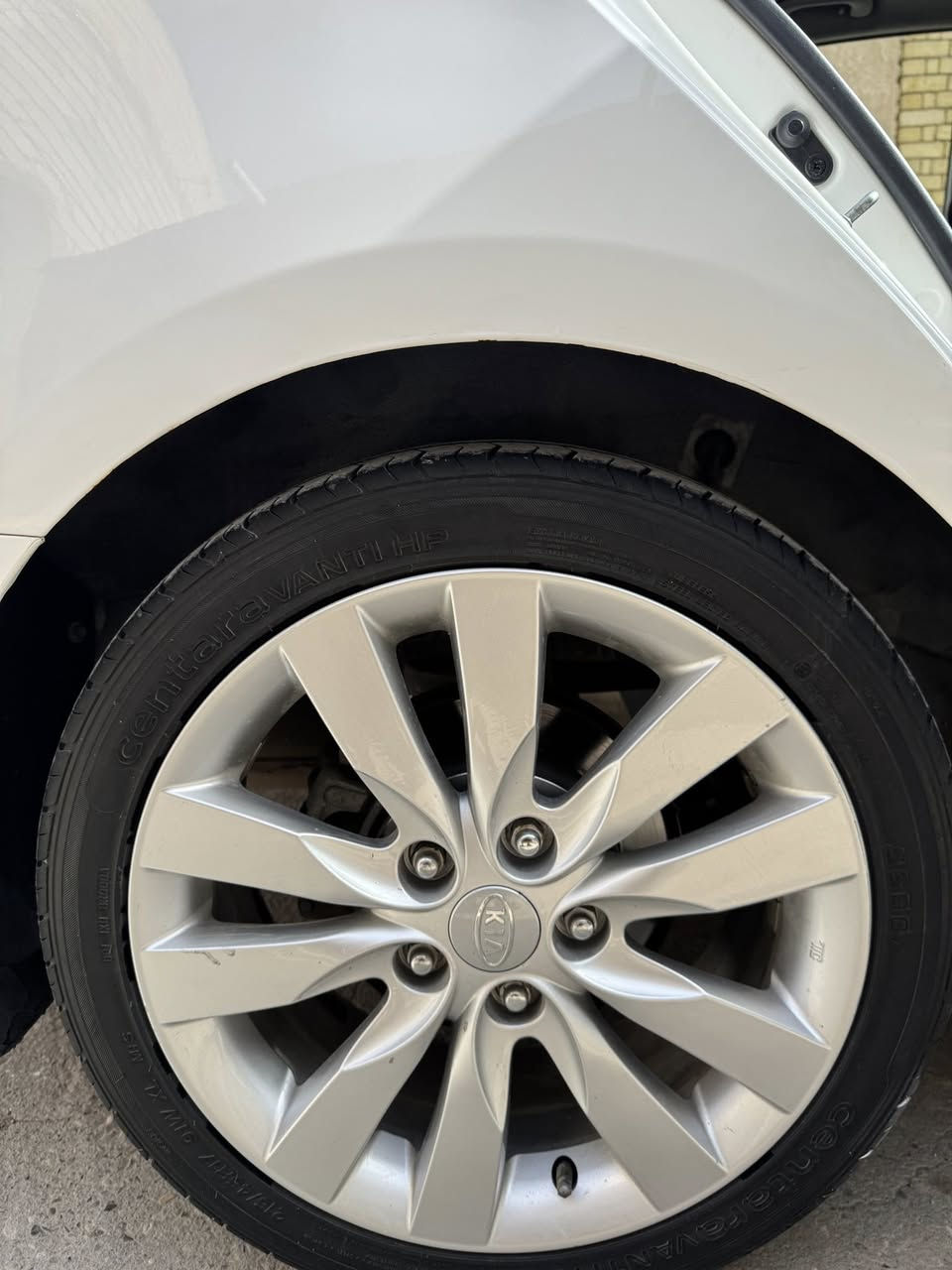 سلام عليكم سيراتو 11 كفاله عامه ماشيه 48 الف حقيقي فول موصفات السعر 133قفل للاستفسار ***********
