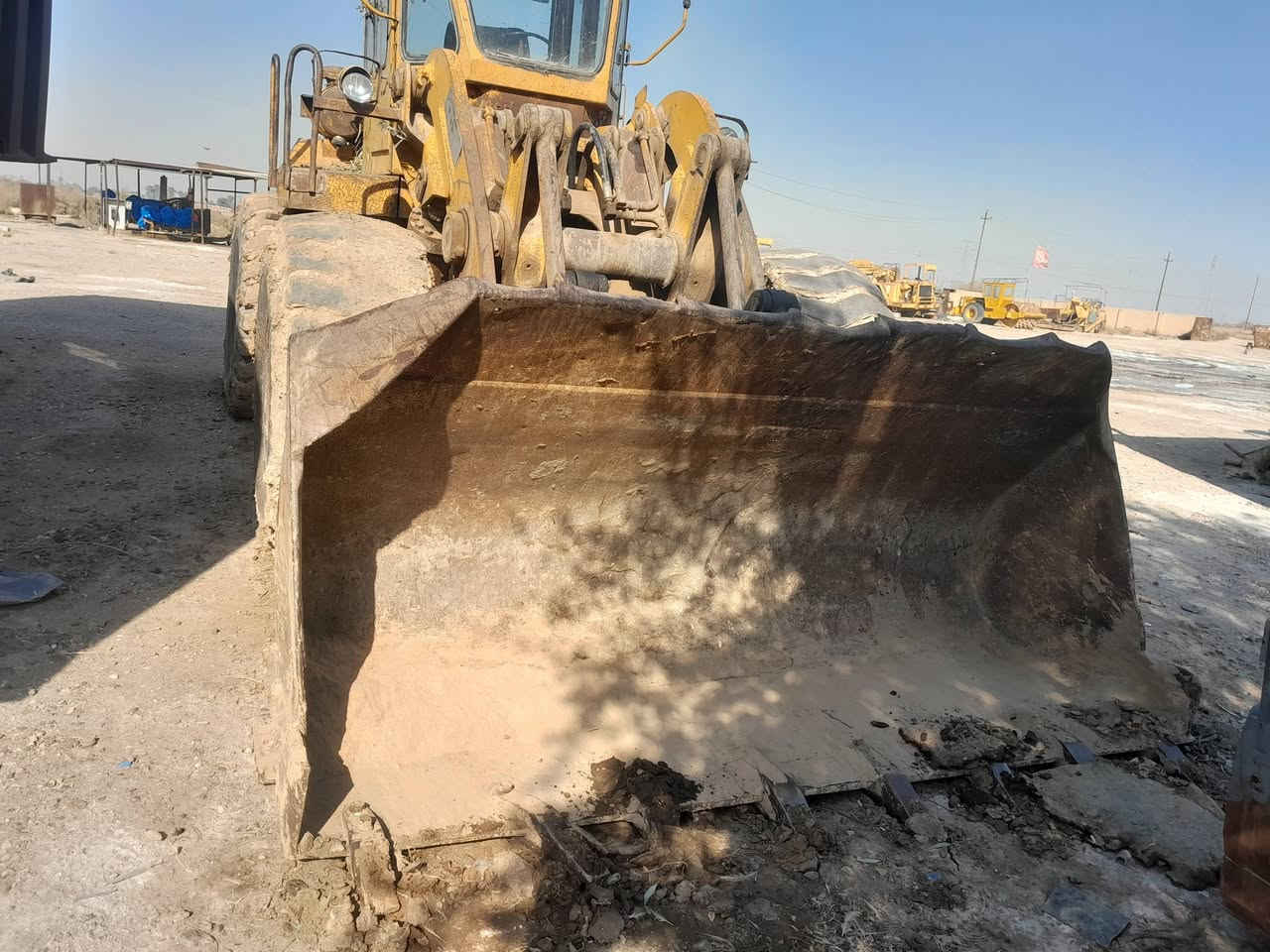 شفل البيع  السعر نتصل على هاذه رقم *********** ..؟ موجود على ماسنجر
