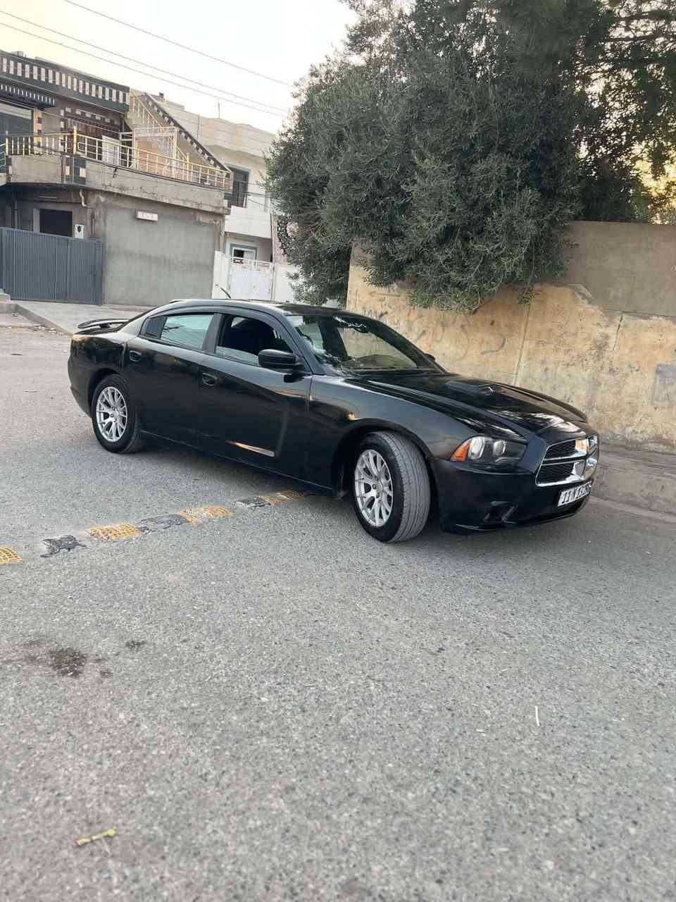 دۆج چارجر2014v6 فول مواسفات رقم جنوب بەشەرت ئەوەلیات ساغە عام بۆیاخ زور جوانە.بەشەرت گێر مکینە تەبرید.شوێن تکیە.نرخ 53مجال.***********.***********
