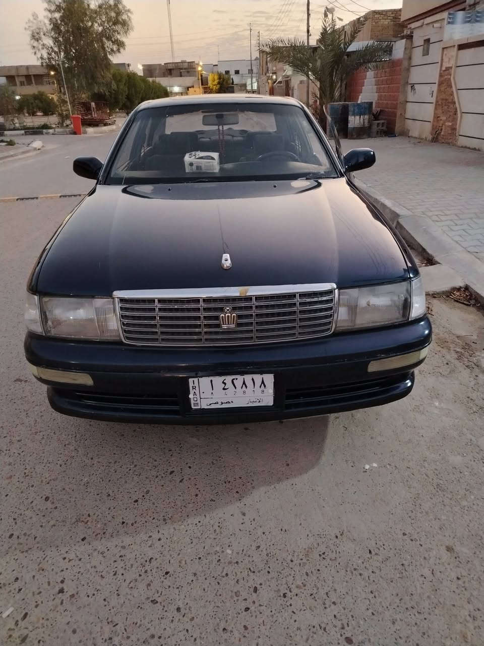 سلام عليكم عندي بطه موديل93 منفصل محرك كير مكفولات صدر مكفول كهربائيات شغاله مصبوغه احزام بدون ضربه للجماليه السعر 55 وبيها مجال  للتواصل على هاذا الرقم ***********
