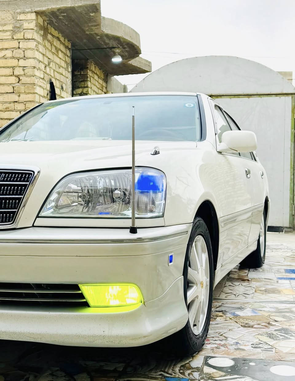 السلام عليكم سياره للبيع
كفاله من كص والضربه والعيب الشرعي قرار 48 شرط

 التحويل.

موديل 2002 .

3دكم.

تحوير الجوه نجف فوك امارات

كرستال اصل

شاصي 75

ديڤور الكبير

4 كشنات كهرباء

داخل جلد

مري شفط +هيتر +تحكم

تبريد ثلج
__________________________________________
الاتصال👇🏻👇🏻
***********
