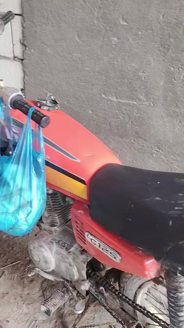 للبيع سعر ٤٠٠قفل


**إذا كنت صاحب هذا الإعلان وتريد حذفه لأي سبب، رجاءا أرسل رسالة إلى الدعم الفني**