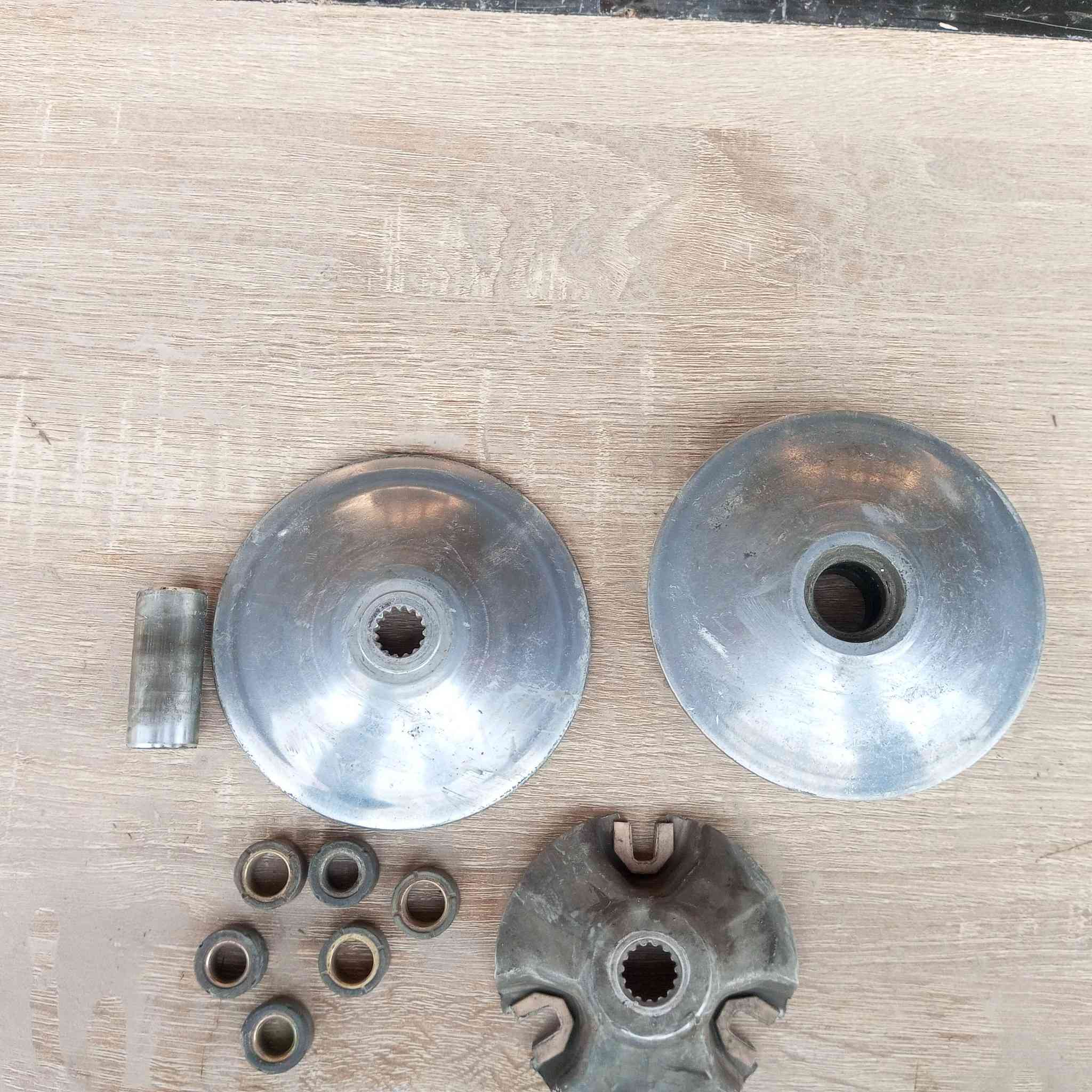 السلام عليكم
كلج امامي سكنس فحل يشتغل 140 عام مال تفصيخ حتة الخرز ول فايبرات ويا كاملات سعر 25
قايش مال سكنس فحل كوري سعر 10
جك مال جنطة سعر 3
توصيل موجود لجميع المحافظات العراق 
***********
