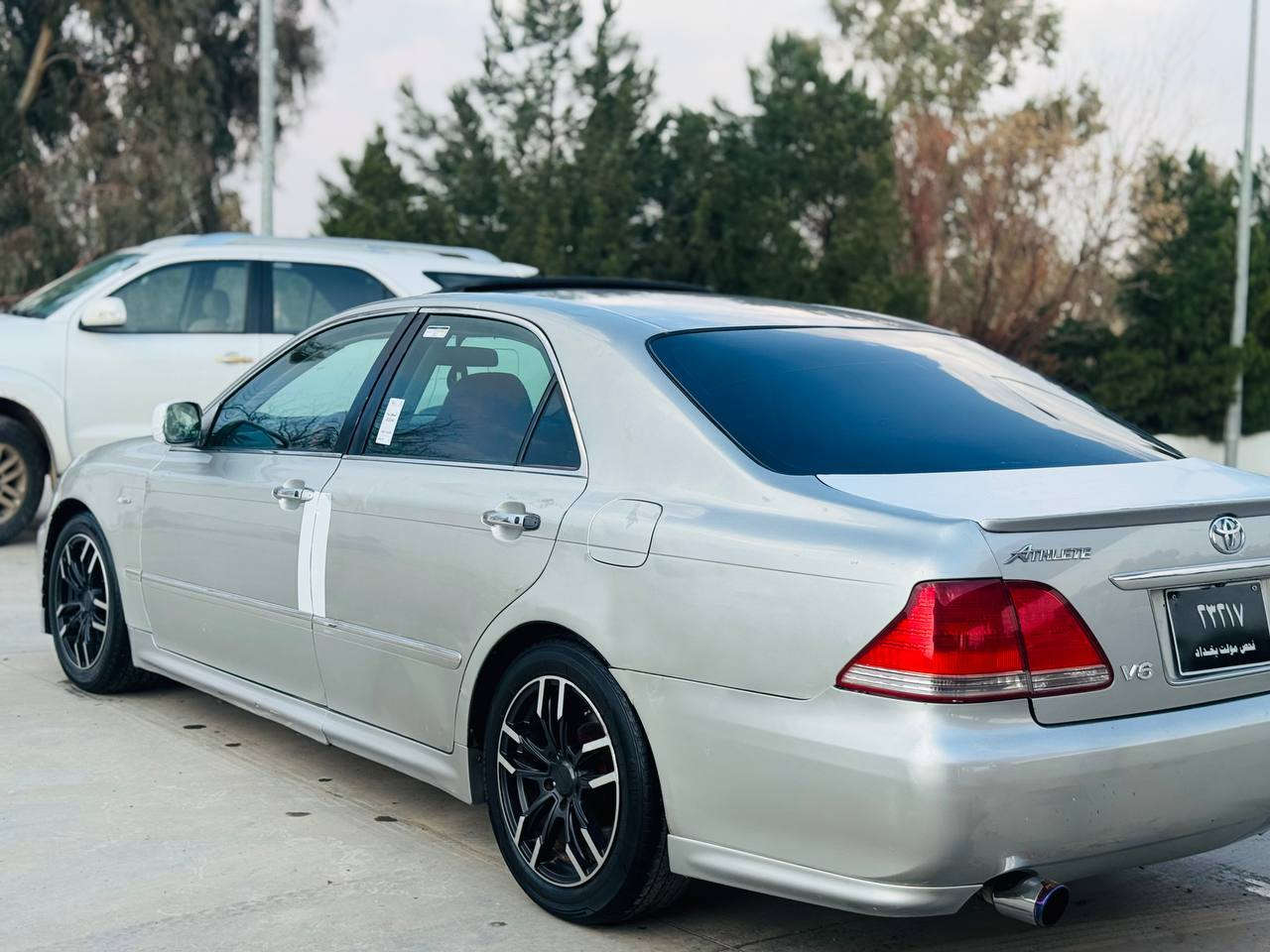 شاهینە بڕاوە سپۆڕت سڵایت ٤٥ گەڵا 
٢٠٠٥ 
١٨٢
سپۆڕت
سەقف و شانی شوشەیی بێ چاڵ 
کامل کامل مەسرەف 
تەبرید گەرم و سارد بەسراوە 
جامی هەڵگیراوە برێکی بەسراوە
ساڵۆنسا سپۆڕت 
سوکان لێگزس 
هەموو گیانی جاهیزە و بەشەرت 
سەقفی بۆیاخ نیە بەشەرت ✔
دەعموو لێدراوی نیە بەشەرت ✔
کەڤەر گۆڕاو و شانی بەشەرت ✔
سعری خوار هەمو بازاڕ ٤٥ گەڵا 
***********
*********** 
ئەدمینی دڵ ❤ شمشمل, السليمانية
