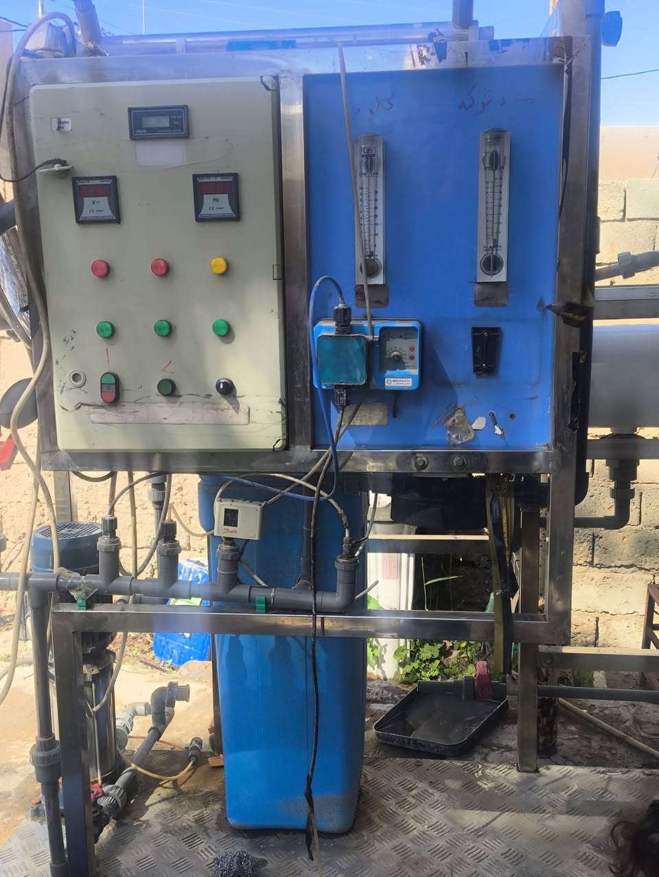 ياالله محطه ام الالف سل ستيل نضافه فول 
تشغيل اتو ماتيك 
ماطور عامودي يطالي بنتكس

ماطور طرحي بنتكس 
ملحقاته 
تانكيات ستيل الحجم 2000
مع ماطور بوستر 
السعر 2750وبيه مجال 
مكاني واسط وعدي توصيل 
***********
***********
