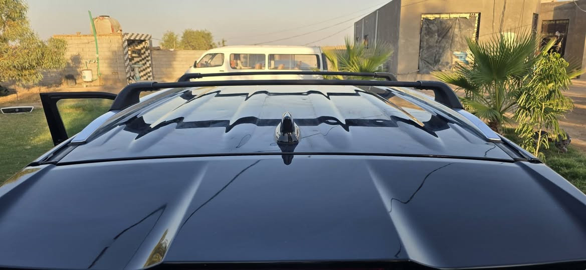 سلام عليكم للبيع 
تويوتا هايلاندر بانزين موديل2020 أمريكي.

    محرك 6 سلندر (V6) سعة 3.5 لتر
المواصفات  8راكب 
بصمه تشغيل 
كامره خلفيه 
رادار أمامي مع نظام ما قبل الاصطدام
تنبيه الخروج عن المسار
نظام ايقاف وتشغيل المحرك تلقائي 
اوتو هولد 
وبقيه مواصفات معروفه 
سياره امريكي ضررها بونيد وجاملغ  صوره سونار في منشور 
مكينه كير بحاله ممتازه بدون اي عيب 
مكانها  ديوانية قضاء الحمزه شرقي سعر 230 رقم الهاتف ***********
