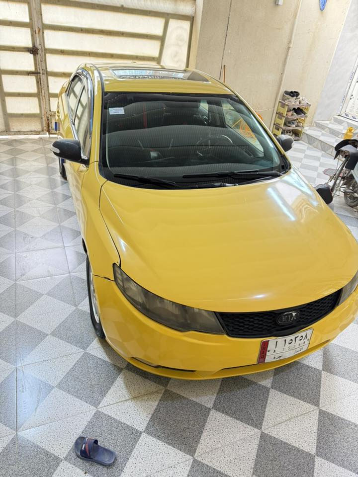 السلام عليكم سيراتو موديل 2010 وارد امريكي حادث امامي محرك 2000 وكير جدد السيارة جاهزه رقم الانبار راعيه بغداد انه مشتري منه السيارة مصفره هئه وغرامات جاهزه للتحويل سنويه صاره شهر منتهيه المحرك دوش ستوني شاده الهه 
السعر 54 العنوان البصره شط العرب 
***********
