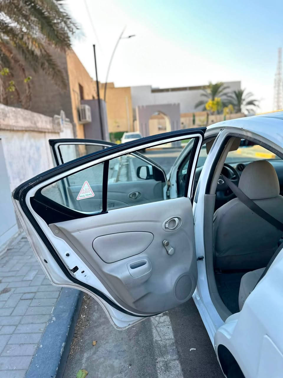 سلام عليكم من رخصه الادمن سياره نيسان هندي ادوات ادوات سياره مكينه كير تبريد نقص حداديه تعبانه بيه ضربه بلمدكر الامامي ومصلحه السياره مكانه دور الضباط سنويه منتهيه السعر ٣٣بيه مجال حك الجيه رقم الهاتف *********** رقم اربيل موديل ١٥
