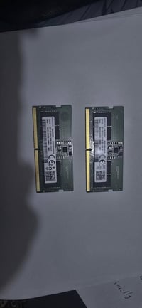 للبيع رام لابتوب Samsung DDR5 5600 Laptop RAM  السعة : 16GB قطعتين GB)...