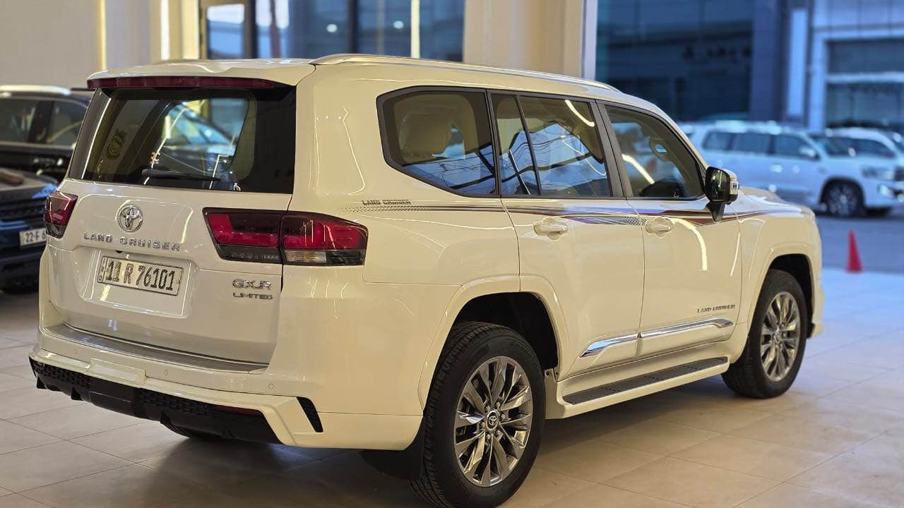 بيع او مراوس لاندكروز 2024 لمتد بريم اصلي بدون بردة 
العداد 43 
العنوان بغداد 
*********** بغداد, العراق
