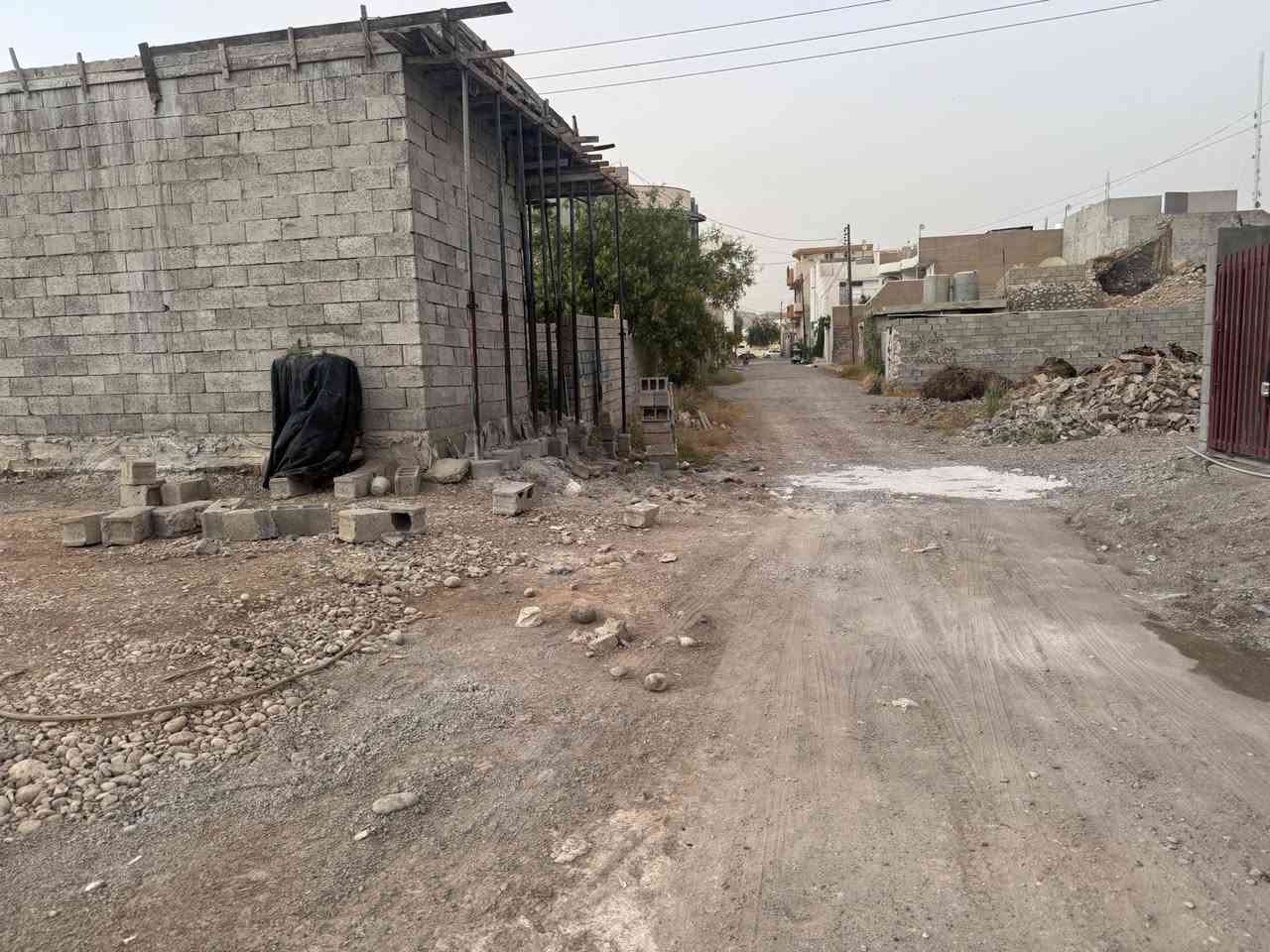 قطعة ارض للبيع
رقم بلديه👍مساحة ١٥٠متر ٩X١٦.٨٠
الموقع/حي حسن المجتبى :خلف محكمة /أو خلف صيدلية مختار 🏥

￼ الاستفسار مراجعة مكتب الجوهرة للعقار 🏤
مقابل عمارة الحافظ 

السعر ٣٨مليون👉🏿👉🏿👉🏿
📞‏***********☎️
￼
