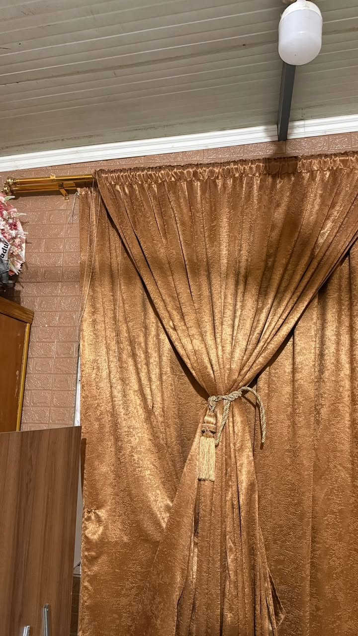 كلش نظيفات كواليتي عالية بردات اثنين كل وحدة طولها ٣ مترات ونص والعرض ٣ مترات
وياهن البواري و الحمالات
رايداتهم ب٣٠ الف


**إذا كنت صاحب هذا الإعلان وتريد حذفه لأي سبب، رجاءا أرسل رسالة إلى الدعم الفني**