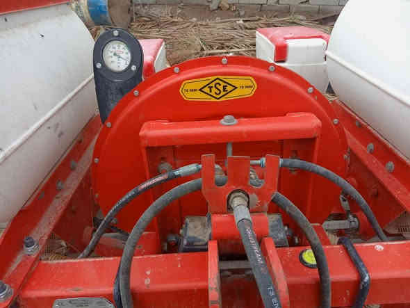 البيع طابعه مال اذره موديل ٢٠٢٠طابعه نضيفة سعره ٣٧ ورقة وبيه مجال الشراي رقم هاتف *********** كورك ***********
