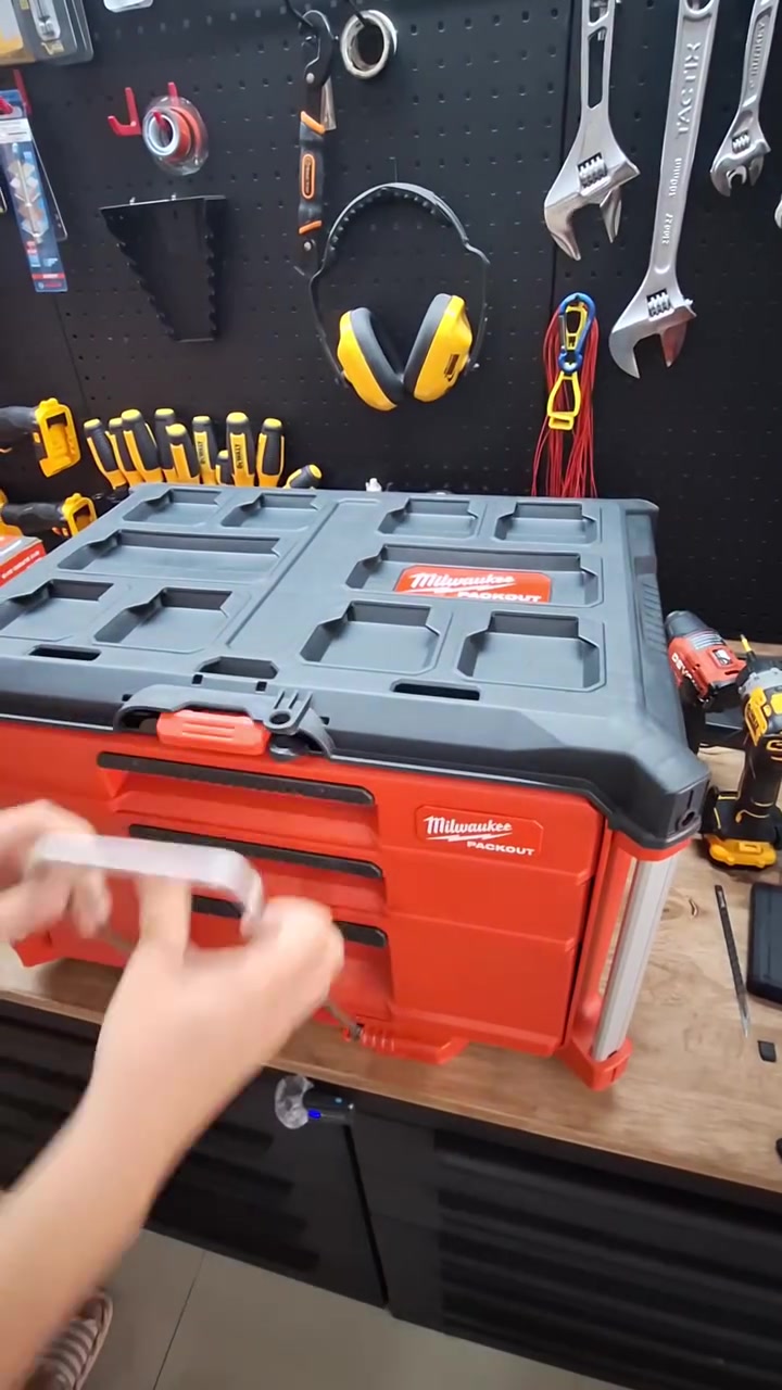 #milwaukee #MilwaukeePackout #Meetoolsshop #Toolorganizer


**إذا كنت صاحب هذا الإعلان وتريد حذفه لأي سبب، رجاءا أرسل رسالة إلى الدعم الفني**