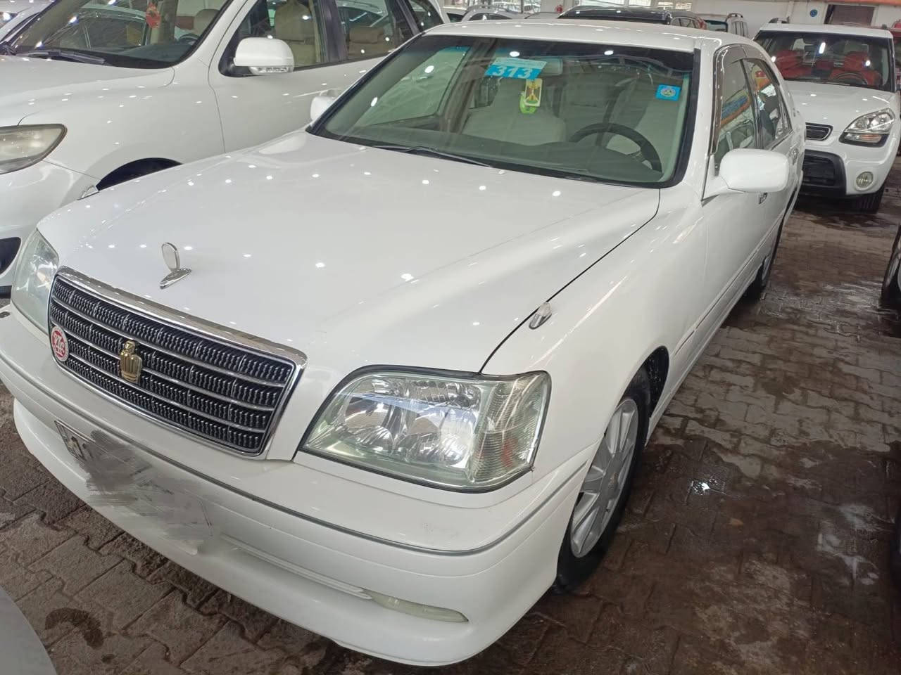 سلام عليكم ملكه كراون للبيع
مديل ٢٠٠١ 
مكفولة من كص ونقل جثة واصوليات 
مداور ثاني رقم الإنكليزي بغداد 
دگمتين مكينة 2.5 ففي تي 
السعر 145 وبيه مجال الطيبين 
مكان كربلاء 
‏‪0781 301 0412‬‏
