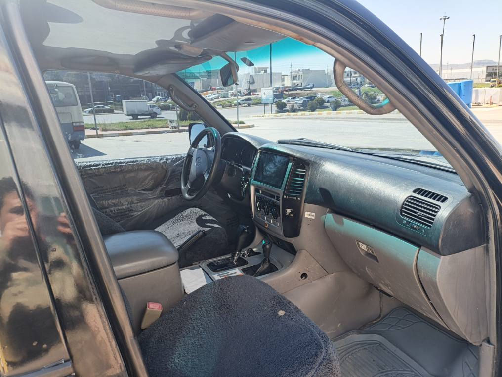 مۆنیكا ٢٠٠٤ شورتەی كراوەتە ڕەش لەسەر ساغی سێ روبع ئۆتۆماتیك دووجام كارەبا داشبڵ بەرز چوار تایەی تازە گێرو مەكینەو هەموو گیانی بەشەرت نرخ ٨٥گەڵا معامەلە شوێن سلێمانی *********** تيل فيبه ر *********** السليمانية, العراق
