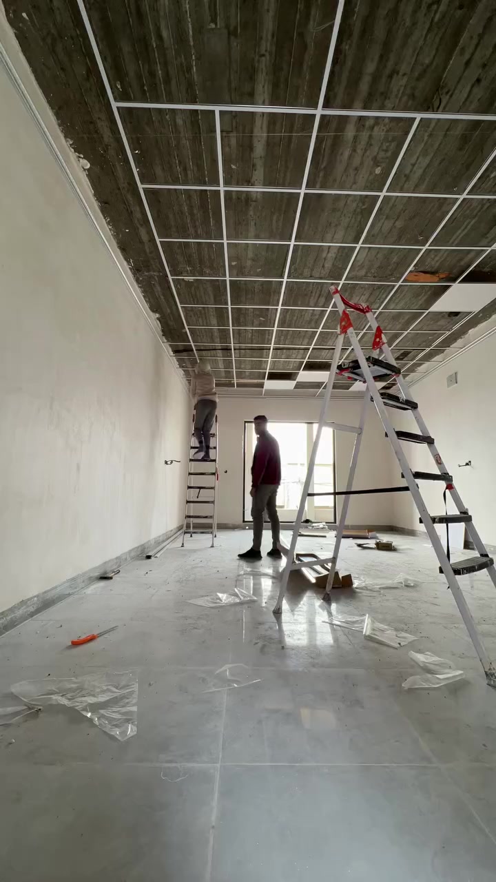 ديكورات سقف مغربي شغل درجه اولى مواد تركي بيه ضمان اي انواع ديكورات احداث موديلات خليجي تركي مغربي كادر جاهز ترتيب اي موديل غريبه 
سقف مغربي 
ديكور في جدار في سقف 
صبغ داخلي 
حفر ليد 
سقف ثانوي 
ديكور بلازمه وغرفه نوم استقبال 
***********
