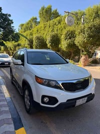 سورنتو ٢٠١٢ • ٢٤٠٠ سي سي • ٢٥٠٠٠٠ كم