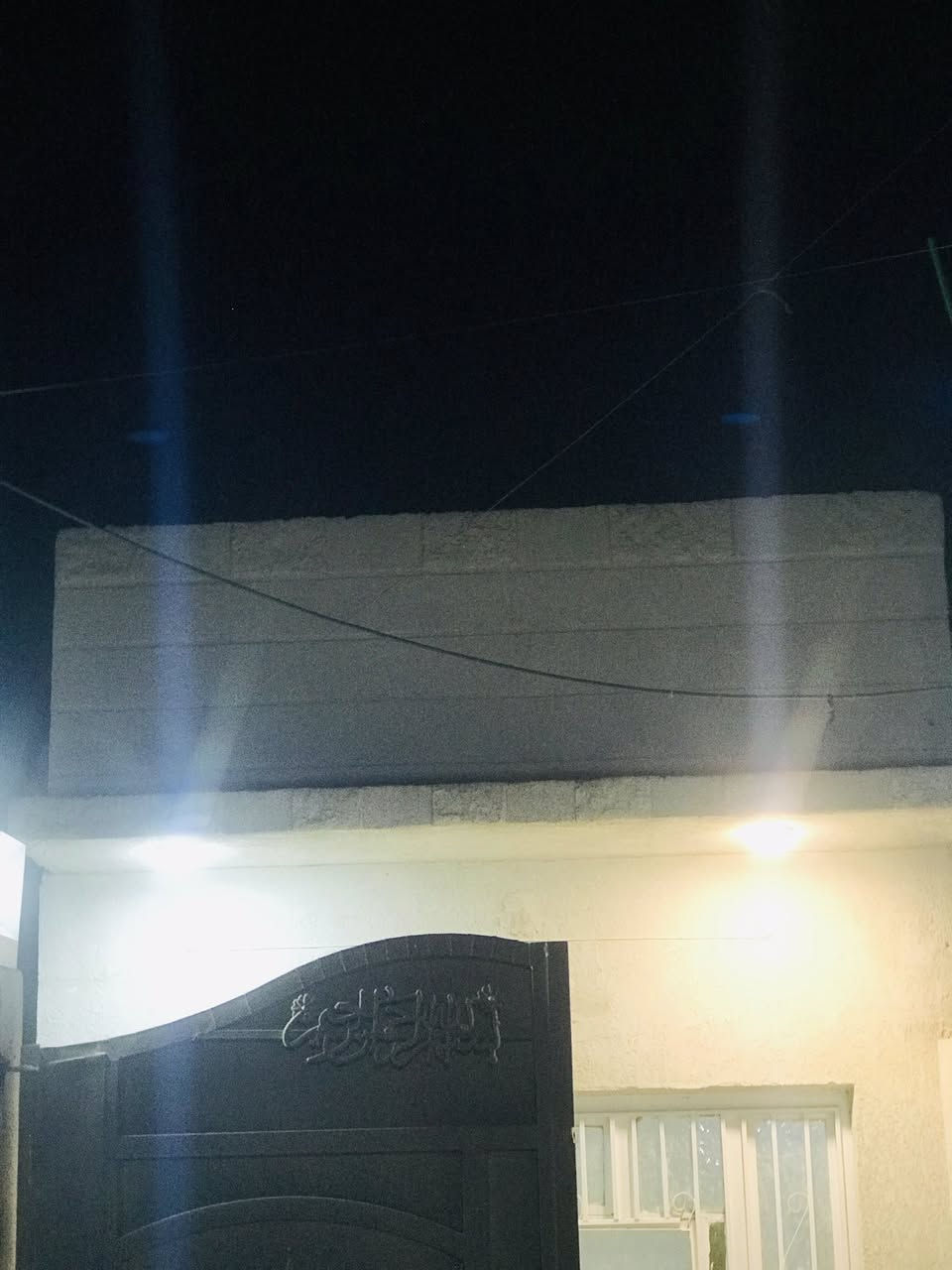 لليجار شارع المركز جديد الالبان يم المدارس مساحه 110.  ***********
