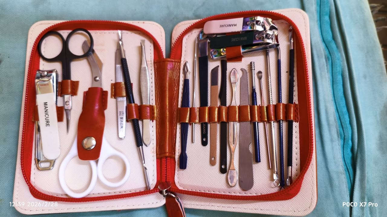 سيت مقراضة باله يحتوي على٢٠قطعة  السعر 5


**إذا كنت صاحب هذا الإعلان وتريد حذفه لأي سبب، رجاءا أرسل رسالة إلى الدعم الفني**