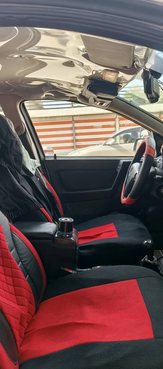 السلام عليكم.. اوبل استرا  موديل 2002  مكفوله من الدعاميه للدعاميه  عدا صبغ خشم الجاملق الامامي شبر. كير مكينه حداديه مكفولات مكينه 1600 مسكر  كير عادي  نشاط فول. تدفأه تبريد  جاهزه  رقم بغداد انكليزي تحويل مباشر  السياره جدا نضيفه مثل  ماشوف ب الصوره  السياره محدثه شاشه بلاديه  دوسات  زعانف  سبايدر  دمام صوت   السياره مفوله.. السعر 65  بيها مجال حك الجيه ***********  العنوان بابل جبله  . واكون موجود ب بغداد اثناء الدوام..
